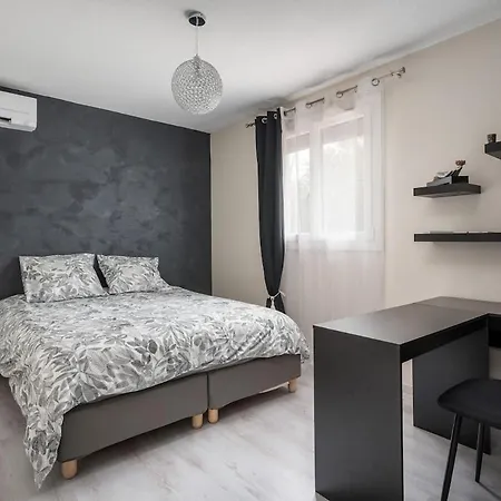 Apartament Cosy - Rdj- 2 - Parking Privee *